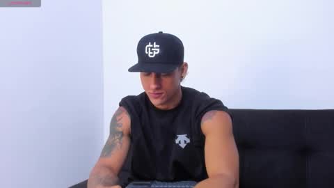 ryanwhite3 online show from October 27, 2025, 12:36 am