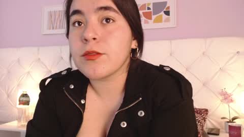 Ryder and Violet online show from January 28, 2025, 3:25 am