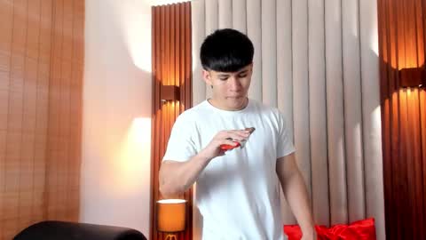 Ryo Kush online show from March 24, 2026, 3:44 am