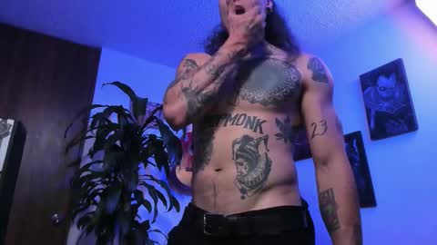 leopmonk help me reach 100 thumbs up online show from December 4, 2025, 2:10 am