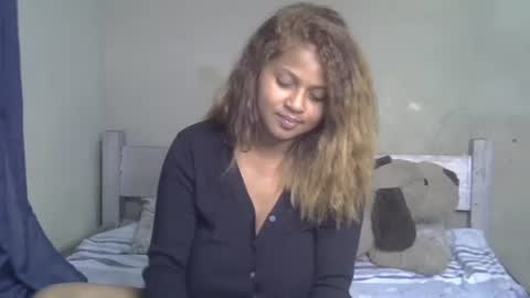 rywanna online show from April 8, 2026, 7:03 pm