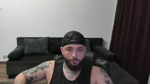 Snapshot of s1nmaster chatting on May 9, 2026, 7:41 pm s1nmaster online show from May 9, 2026, 7:41 pm