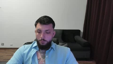Snapshot of s1nmaster chatting on May 21, 2026, 7:10 pm s1nmaster online show from May 21, 2026, 7:10 pm