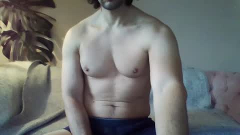 s43_ online show from December 17, 2025, 12:44 pm