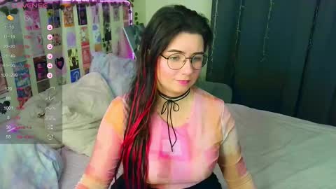 Kate online show from September 11, 2025, 8:09 pm