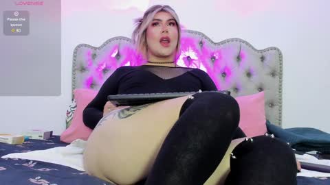 Sammy Saenz ig Sammysaenz  online show from January 1, 2025, 12:21 am