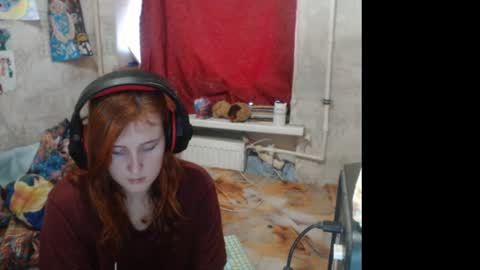 sabochka888 online show from February 18, 2025, 10:38 am