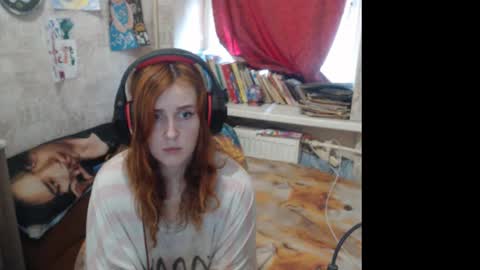 sabochka888 online show from March 7, 2025, 6:46 am