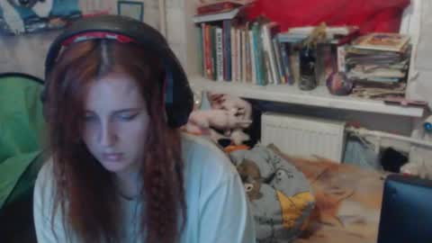 sabochka888 online show from April 15, 2026, 7:04 am