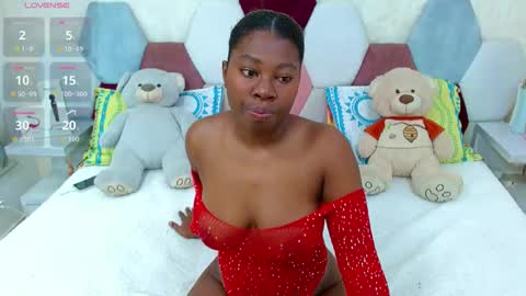 Snapshot of sabriana_smith1 chatting on May 6, 2026, 3:35 am sabriana_smith1 online show from May 6, 2026, 3:35 am