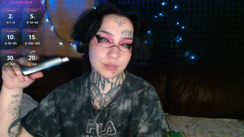 Lilith Solar online show from April 7, 2026, 9:59 pm