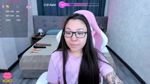 Snapshot of sabrina_sven chatting on February 17, 2025, 11:53 pm GMT7TueWedThuFriSatSun 0100am-0700am online show from February 17, 2025, 11:53 pm