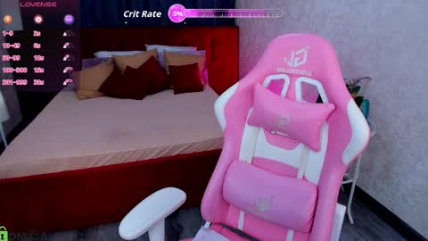 Snapshot of sabrina_sven chatting on October 10, 2025, 9:14 pm GMT7TueWedThuFriSatSun 0100am-0700am online show from October 10, 2025, 9:14 pm