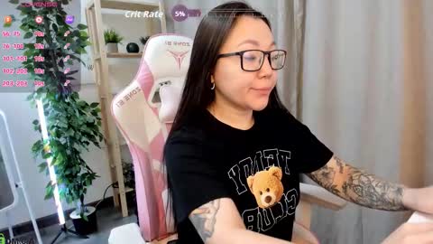 Snapshot of sabrina_sven chatting on February 8, 2026, 12:25 am GMT7TueWedThuFriSatSun 0100am-0700am online show from February 8, 2026, 12:25 am