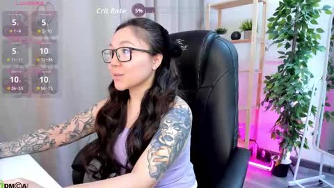 Snapshot of sabrina_sven chatting on February 22, 2026, 1:40 am GMT7TueWedThuFriSatSun 0100am-0700am online show from February 22, 2026, 1:40 am