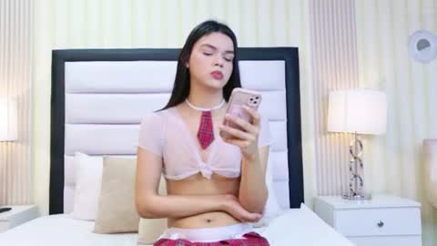 Sabrina Foox online show from June 13, 2026, 7:23 pm