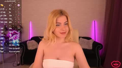 Sabrina online show from March 9, 2025, 4:27 am
