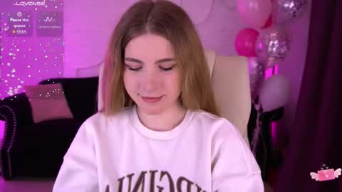 Snapshot of sabrinamuse chatting on February 15, 2026, 7:16 am Sabrina online show from February 15, 2026, 7:16 am