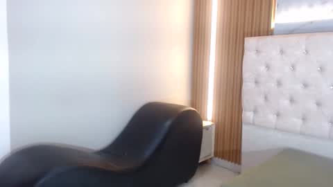 sabrinaroosa202cl online show from October 27, 2025, 11:58 am