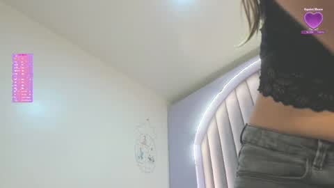 S A B R I N A  online show from March 10, 2025, 11:32 am