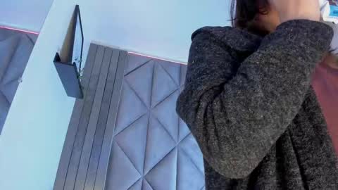 S A B R I N A  online show from January 6, 2026, 11:36 am