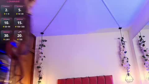 Snapshot of sabrinav_ chatting on September 22, 2025, 12:07 pm Sabrina online show from September 22, 2025, 12:07 pm