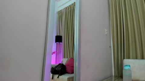 Snapshot of sabrinawarren chatting on February 3, 2025, 11:53 am Sabrina Warren online show from February 3, 2025, 11:53 am