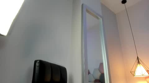 Snapshot of sabrinawarren chatting on March 10, 2025, 11:32 am Sabrina Warren online show from March 10, 2025, 11:32 am