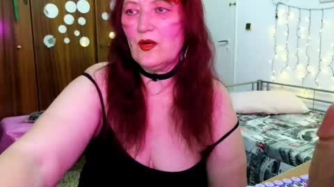SabrinaXlovess online show from June 4, 2026, 5:30 pm