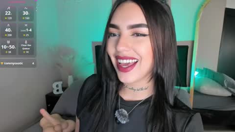 Snapshot of sabrinna_voss chatting on May 11, 2026, 12:16 am sabrinna online show from May 11, 2026, 12:16 am