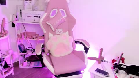 Snapshot of sachi_meow chatting on November 14, 2025, 11:53 am Ig online show from November 14, 2025, 11:53 am