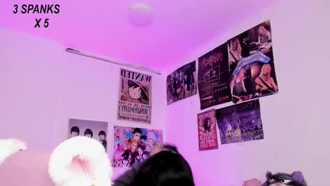 Snapshot of sachi_meow chatting on December 2, 2025, 11:04 am Ig online show from December 2, 2025, 11:04 am