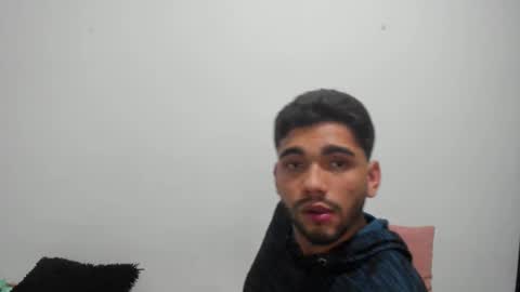 Snapshot of sack_rojas chatting on December 22, 2024, 4:50 am Sack online show from December 22, 2024, 4:50 am