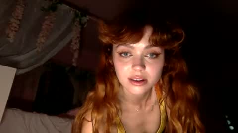 sadgirldies online show from December 18, 2024, 3:58 am