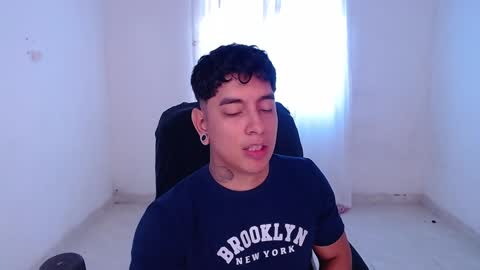 saenz_hotx online show from December 9, 2024, 4:37 pm