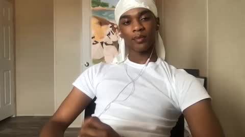 Snapshot of saeonyx chatting on February 13, 2026, 7:32 pm Saeonyx online show from February 13, 2026, 7:32 pm