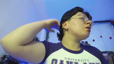 Snapshot of safyka chatting on December 5, 2025, 2:31 am SAFYKA online show from December 5, 2025, 2:31 am