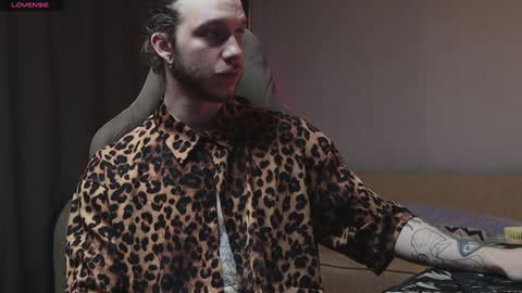 Adam online show from December 26, 2024, 5:58 am