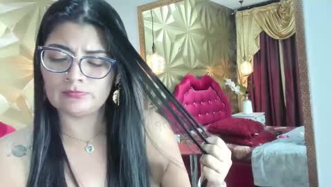 Snapshot of sailontyns chatting on January 8, 2025, 5:37 pm Sailon online show from January 8, 2025, 5:37 pm