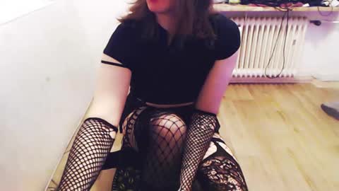 Angel Dust online show from February 7, 2026, 9:24 am