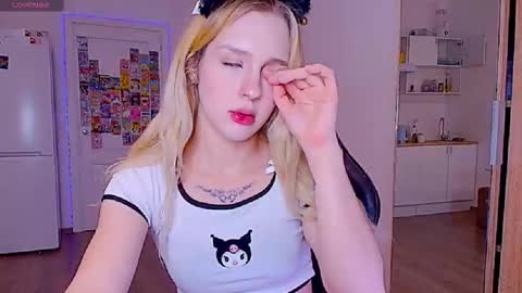 Sofia online show from March 22, 2026, 2:26 am