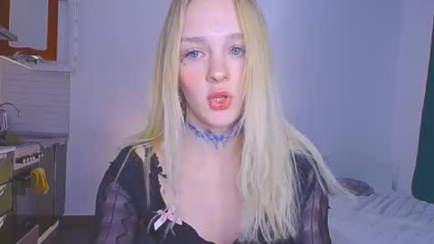 Sofia online show from April 20, 2026, 11:39 pm