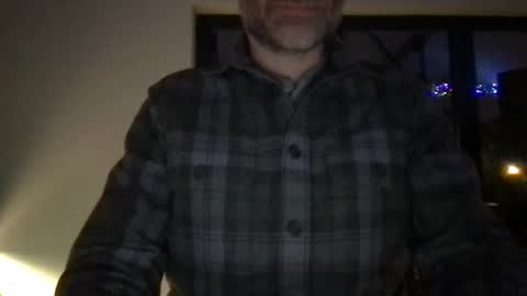 Snapshot of saint009 chatting on January 2, 2025, 7:40 pm saint009 online show from January 2, 2025, 7:40 pm