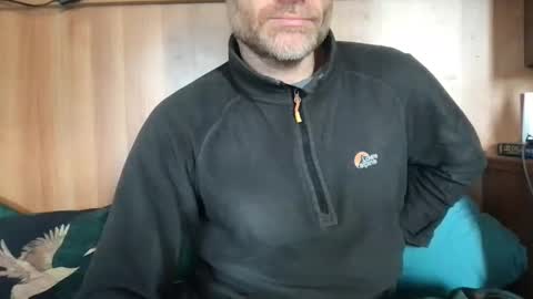 Snapshot of saint009 chatting on February 3, 2025, 10:58 am saint009 online show from February 3, 2025, 10:58 am