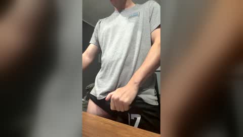 saint_nott online show from March 4, 2026, 1:50 pm