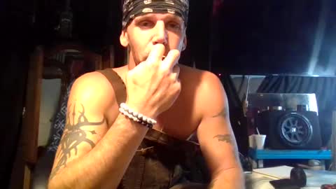 Snapshot of saintchriss chatting on October 31, 2025, 7:20 am saintchriss online show from October 31, 2025, 7:20 am