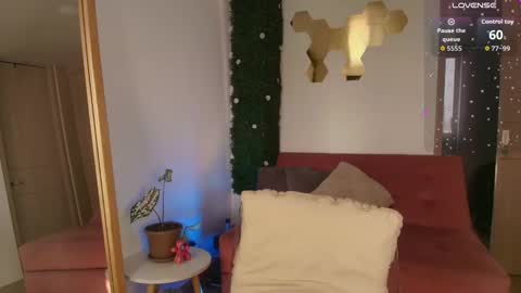 sairy_ online show from March 25, 2026, 12:33 pm