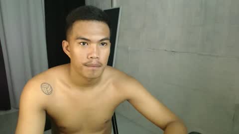 Taylor online show from November 11, 2025, 7:03 pm