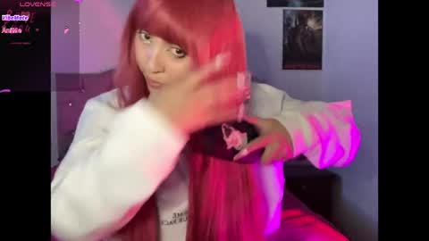 Luna  online show from April 1, 2026, 1:17 am