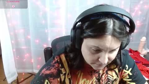 salacious_bunny online show from November 21, 2025, 2:05 pm